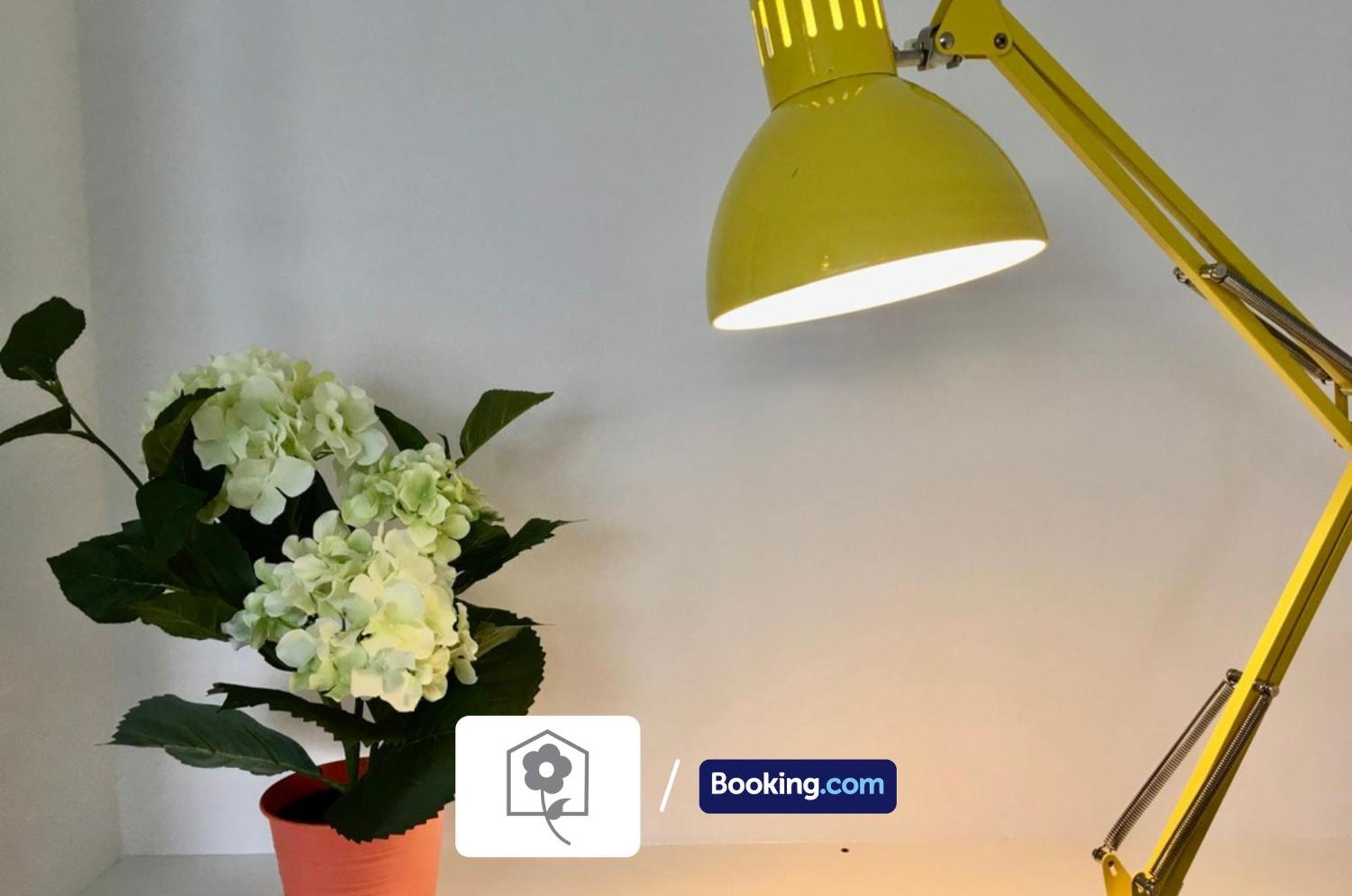 Netley Village Apartment By Your Stay Solutions Short Lets & Serviced Accommodation Netley Southampton With Free Wi-Fi Хамбл Экстерьер фото